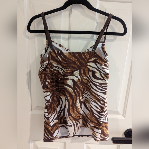 Pineapple Bay Women's Two-Piece Bathing Suit (16) - Picture 5 of 7